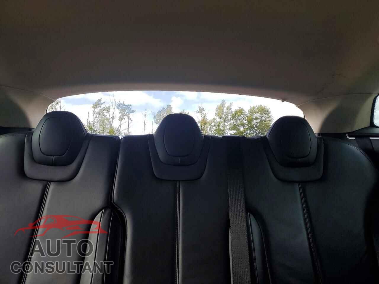 TESLA MODEL S 2013 - 5YJSA1AC7DFP10170