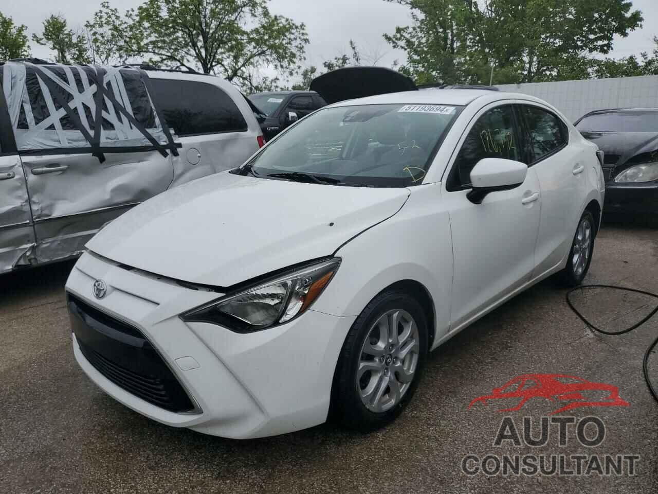TOYOTA YARIS 2017 - 3MYDLBYV9HY167741