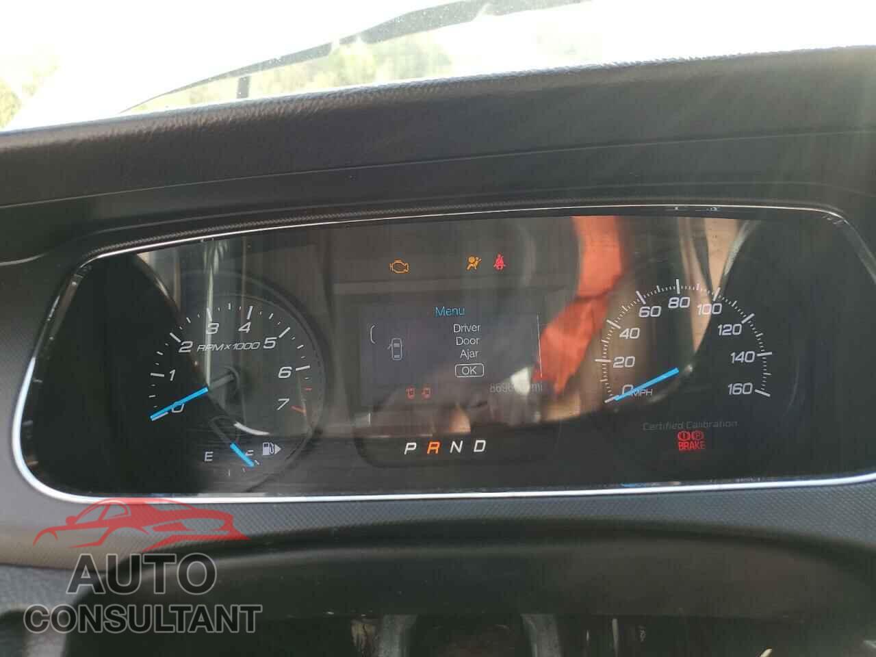FORD TAURUS 2018 - 1FAHP2MK8JG106099