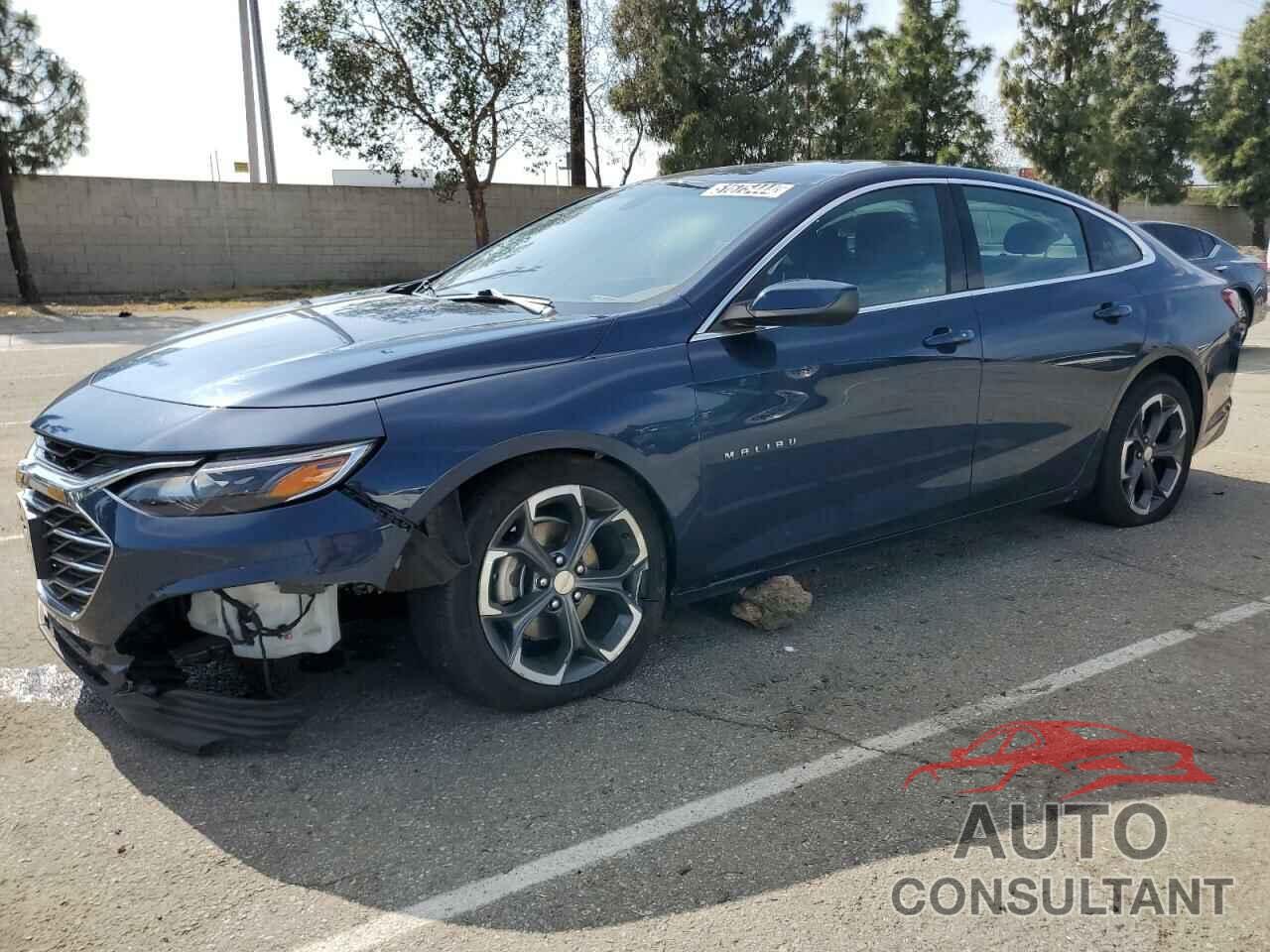 CHEVROLET MALIBU 2022 - 1G1ZD5ST5NF153213