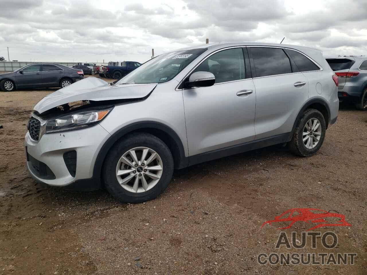 KIA SORENTO 2019 - 5XYPG4A55KG490721