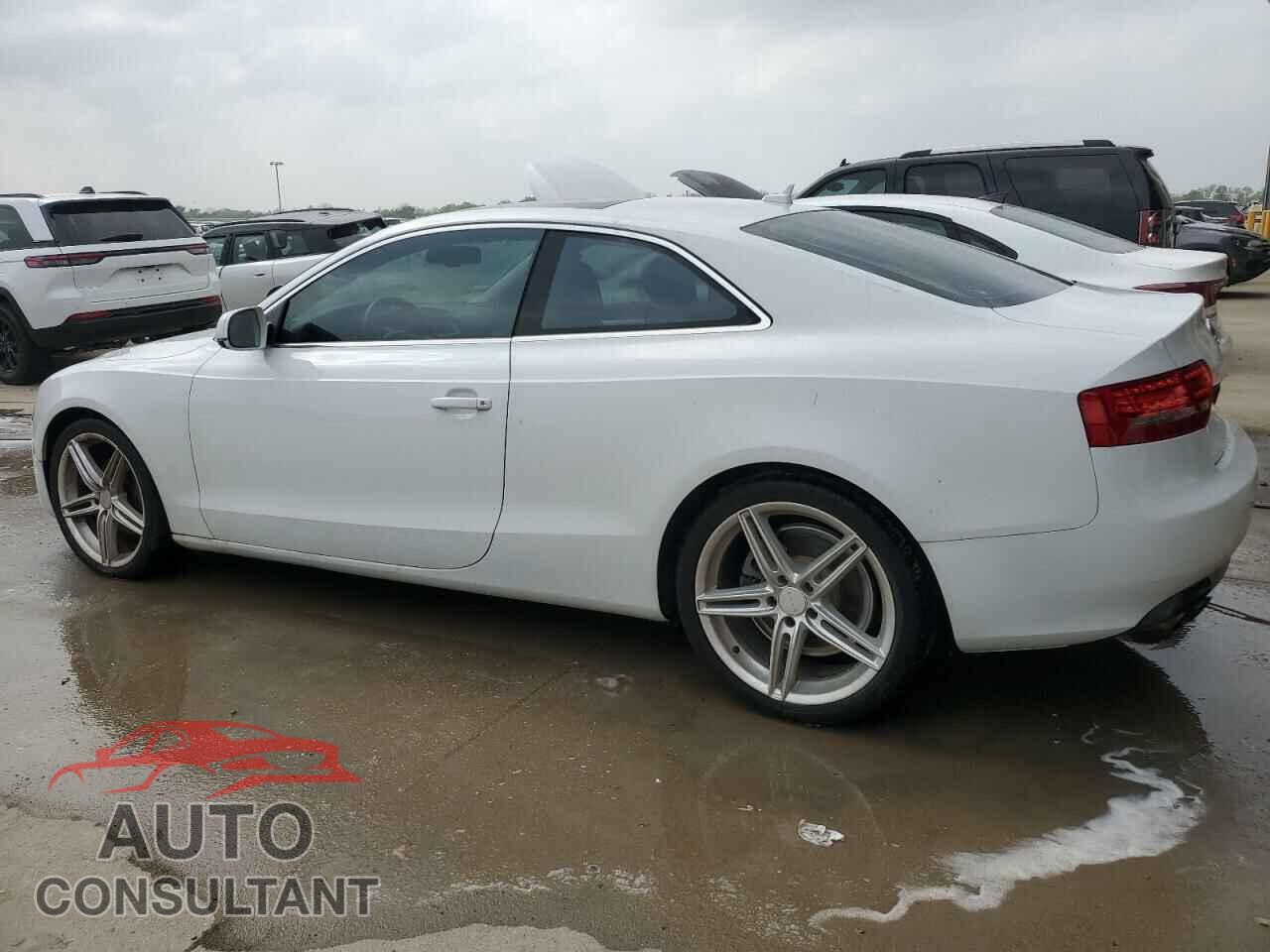 AUDI A5 2012 - WAULFAFR1CA005159
