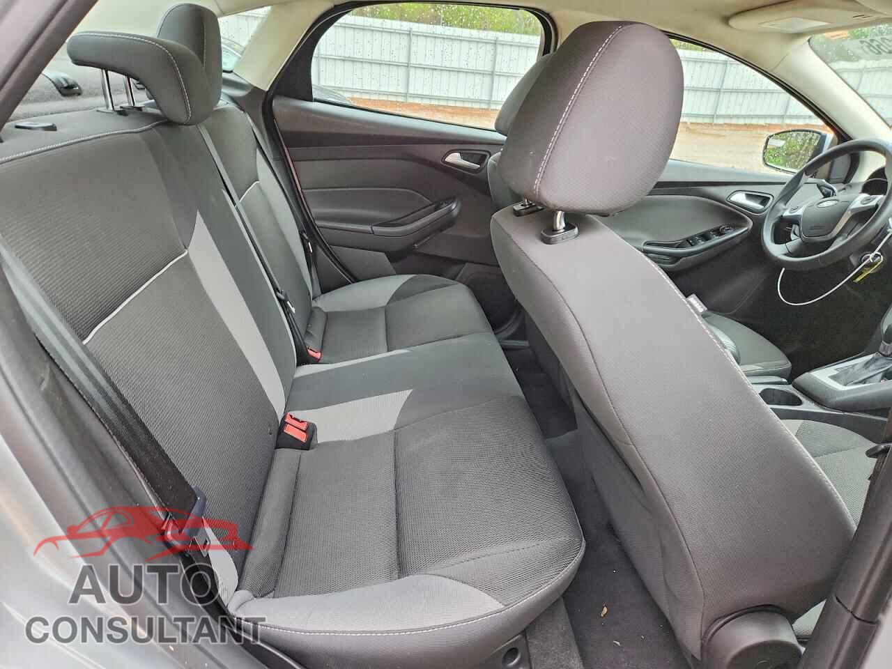 FORD FOCUS 2014 - 1FADP3F24EL313622