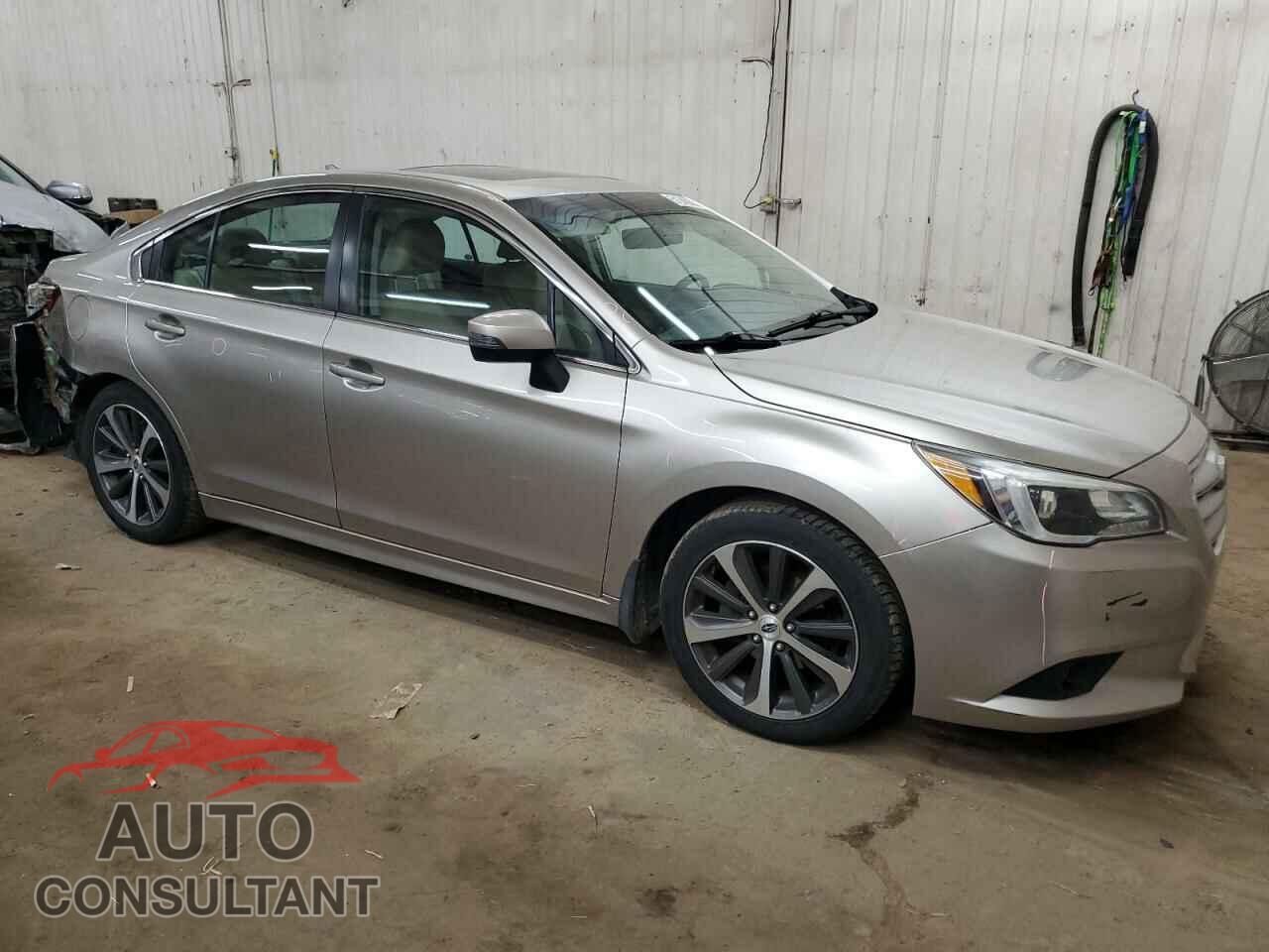 SUBARU LEGACY 2017 - 4S3BNAN68H3018043
