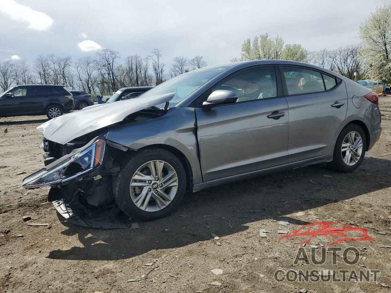 HYUNDAI ELANTRA 2019 - 5NPD84LF4KH420528