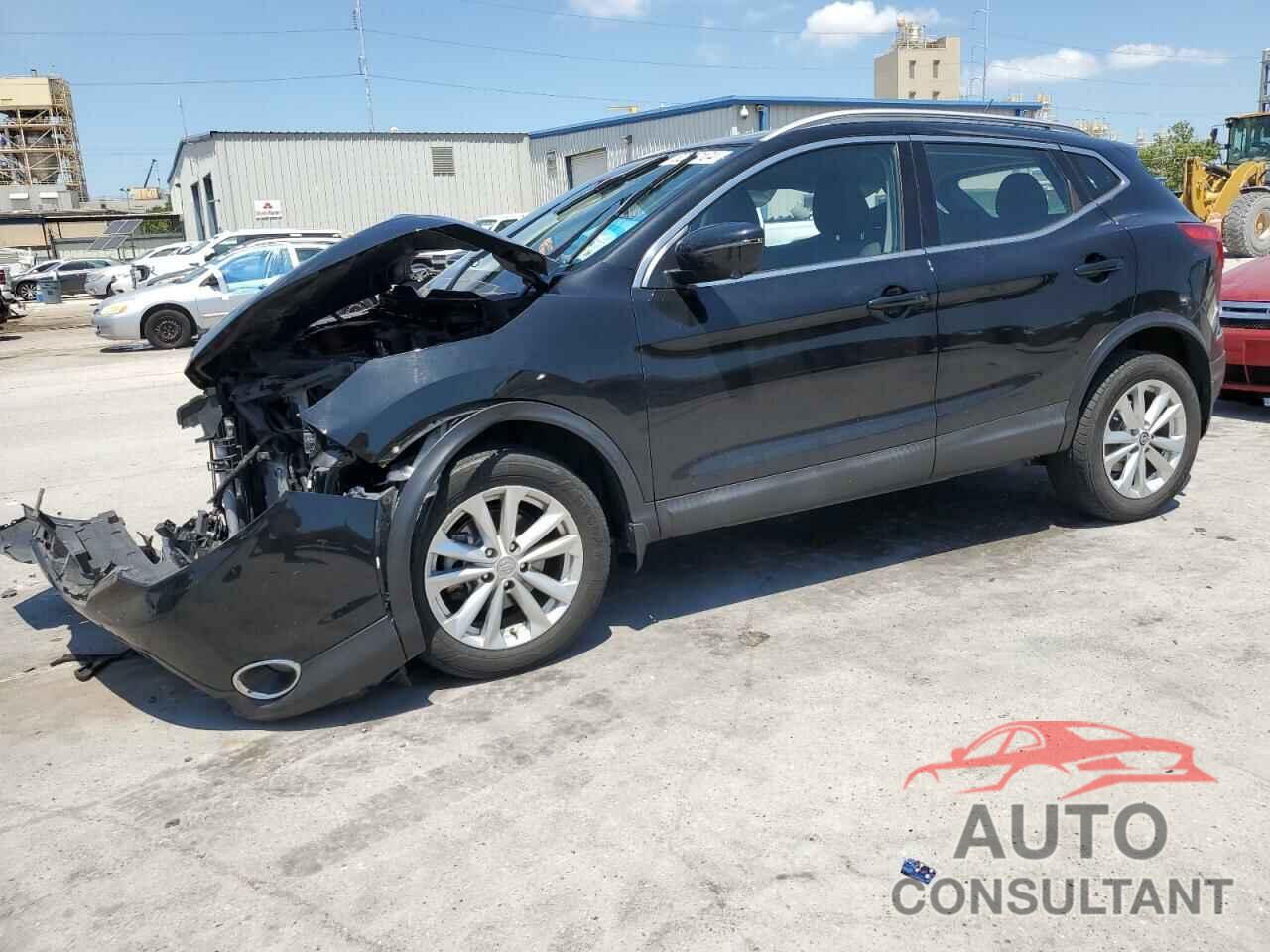 NISSAN ROGUE 2018 - JN1BJ1CP7JW182298