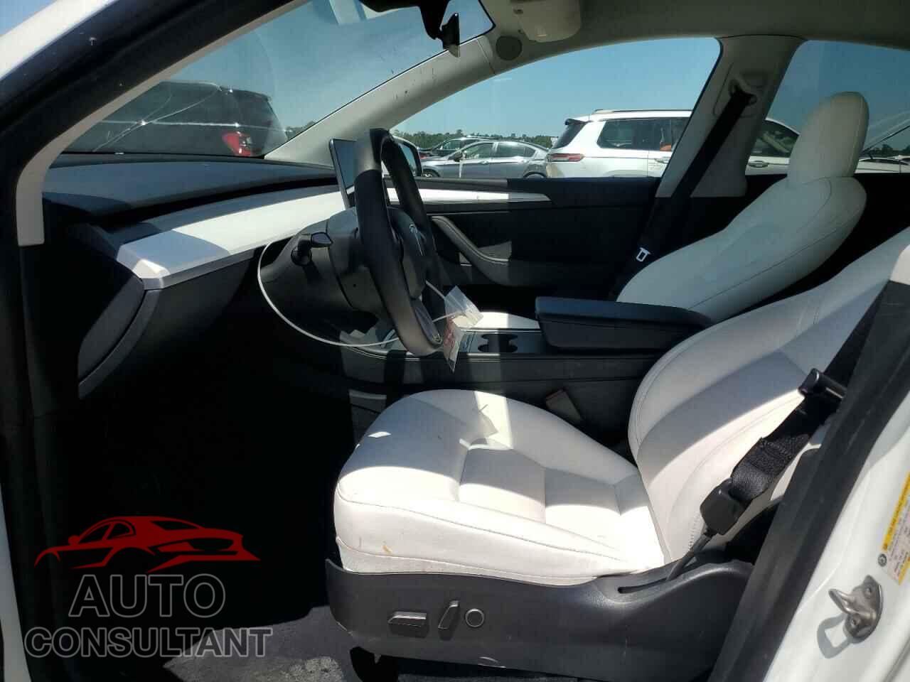 TESLA MODEL Y 2023 - 7SAYGAEE5PF643984