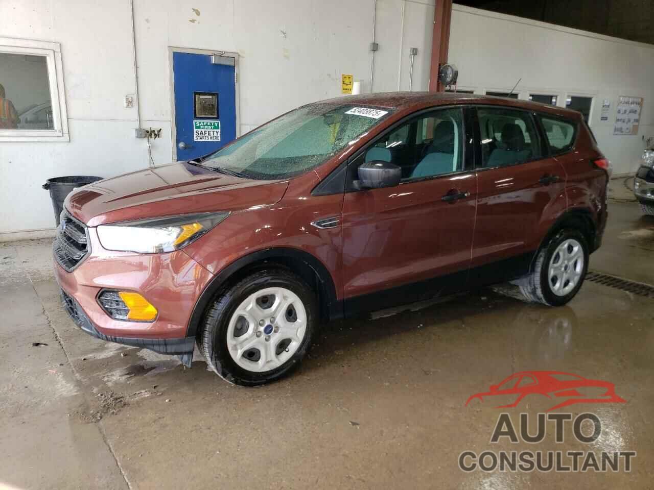 FORD ESCAPE 2018 - 1FMCU0F74JUB04521