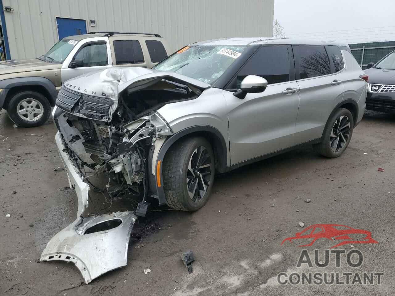 MITSUBISHI OUTLANDER 2022 - JA4J4UA81NZ029556