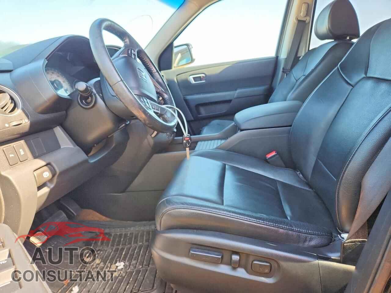 HONDA PILOT 2013 - 5FNYF4H95DB042084