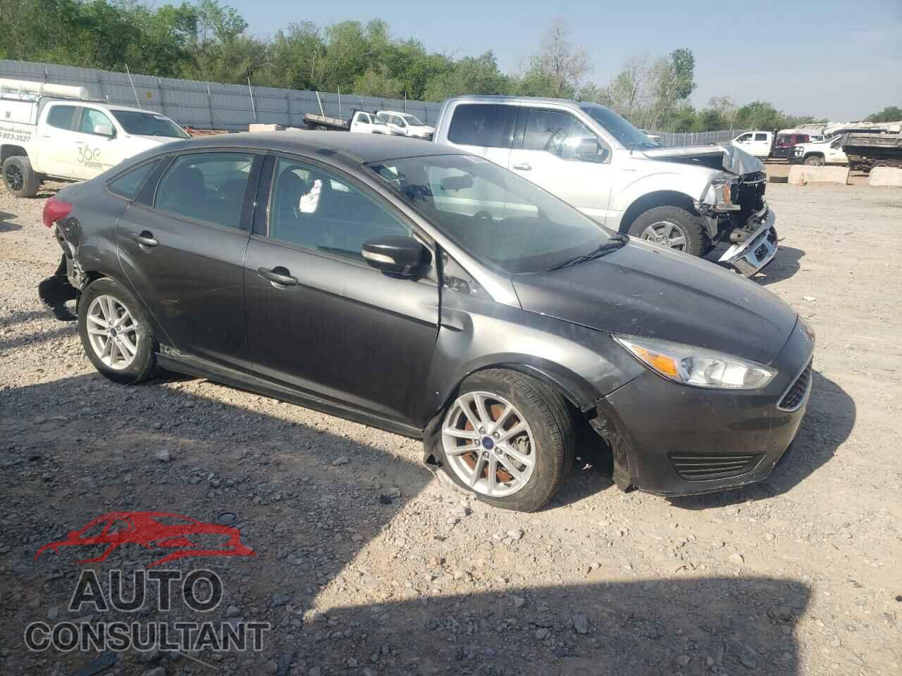 FORD FOCUS 2017 - 1FADP3F25HL300107