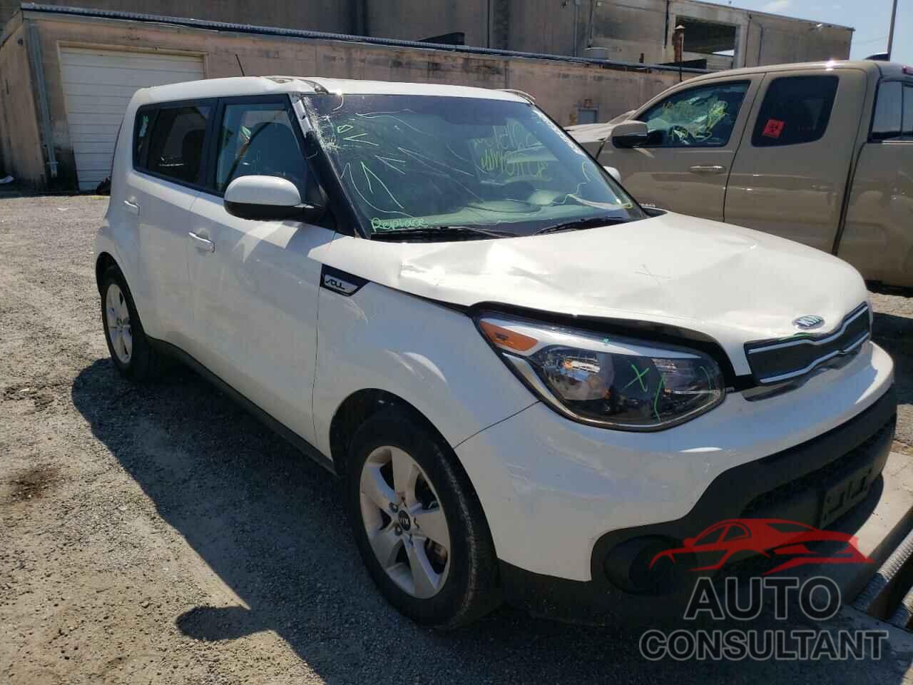 KIA SOUL 2018 - KNDJN2A25J7592330