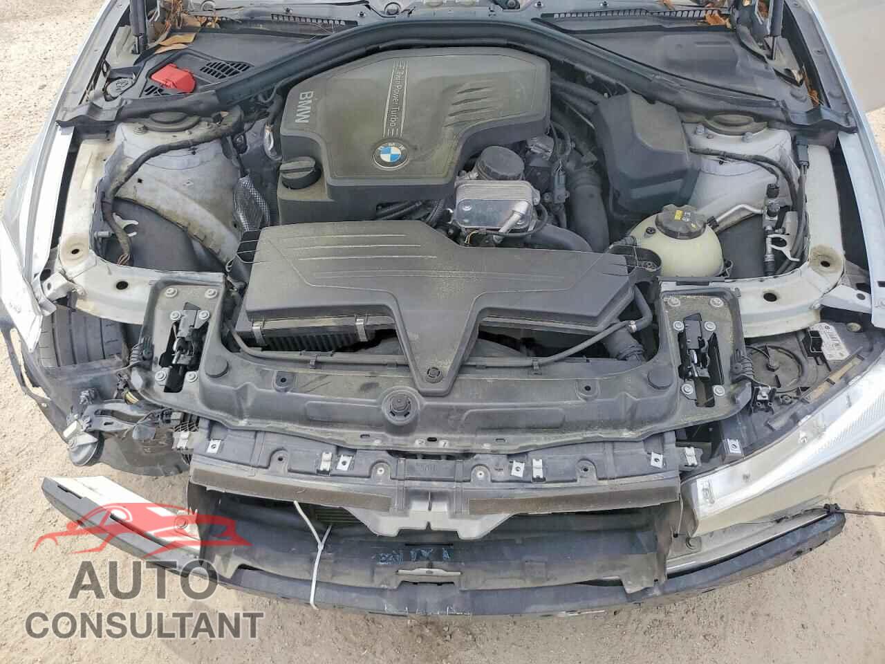 BMW 3 SERIES 2016 - WBA8E1G53GNU10197