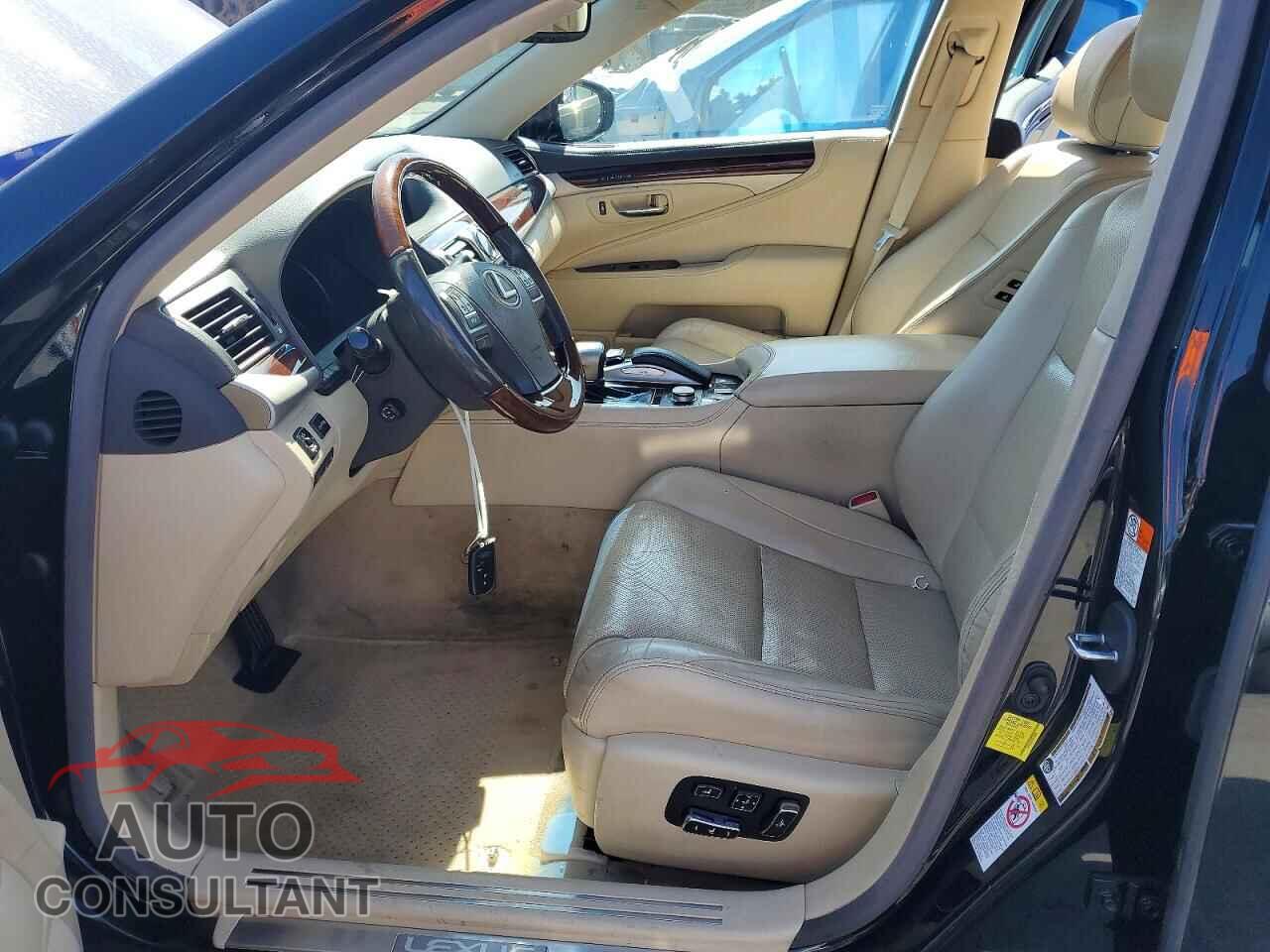 LEXUS LS460 2017 - JTHBL5EF9H5145089