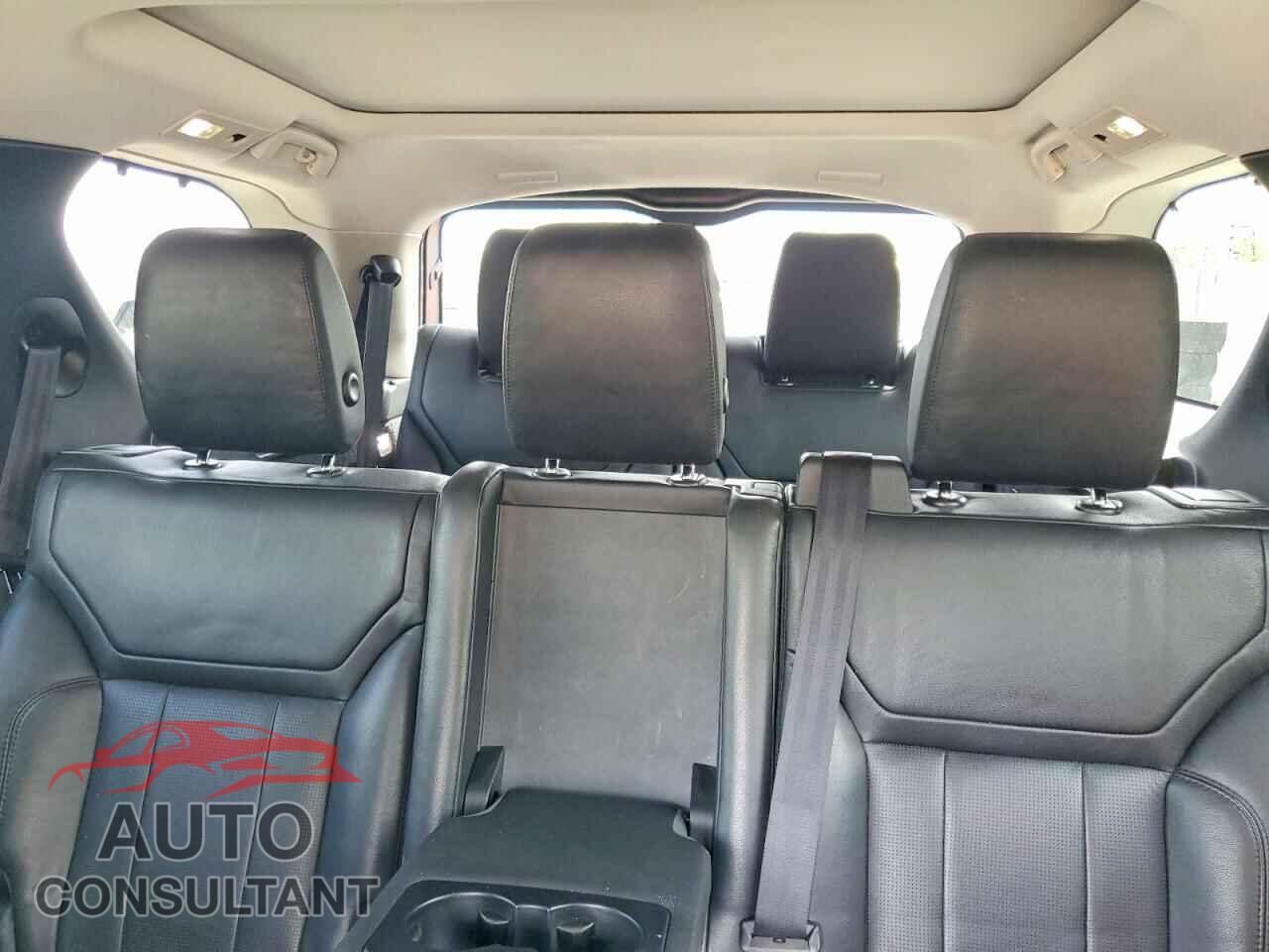 LAND ROVER DISCOVERY 2017 - SALRGBBV9HA046500
