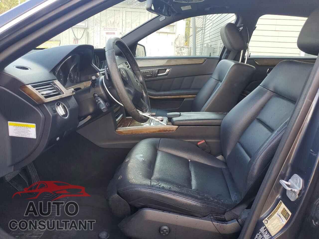 MERCEDES-BENZ E-CLASS 2011 - WDDHF8HB8BA305643