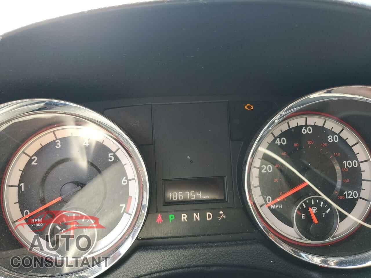 DODGE CARAVAN 2015 - 2C4RDGBG8FR657996