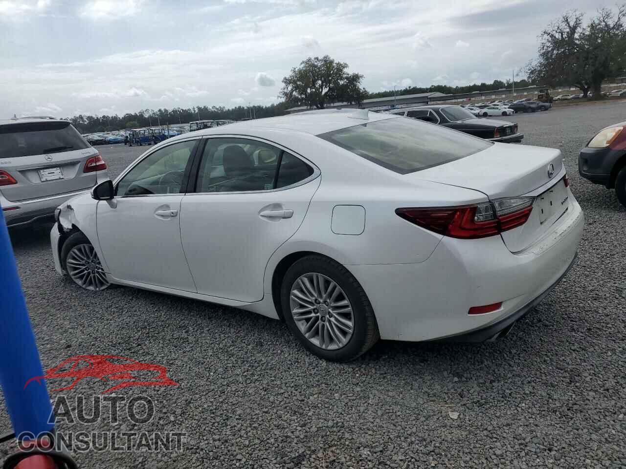 LEXUS ES350 2016 - JTHBK1GG0G2228136