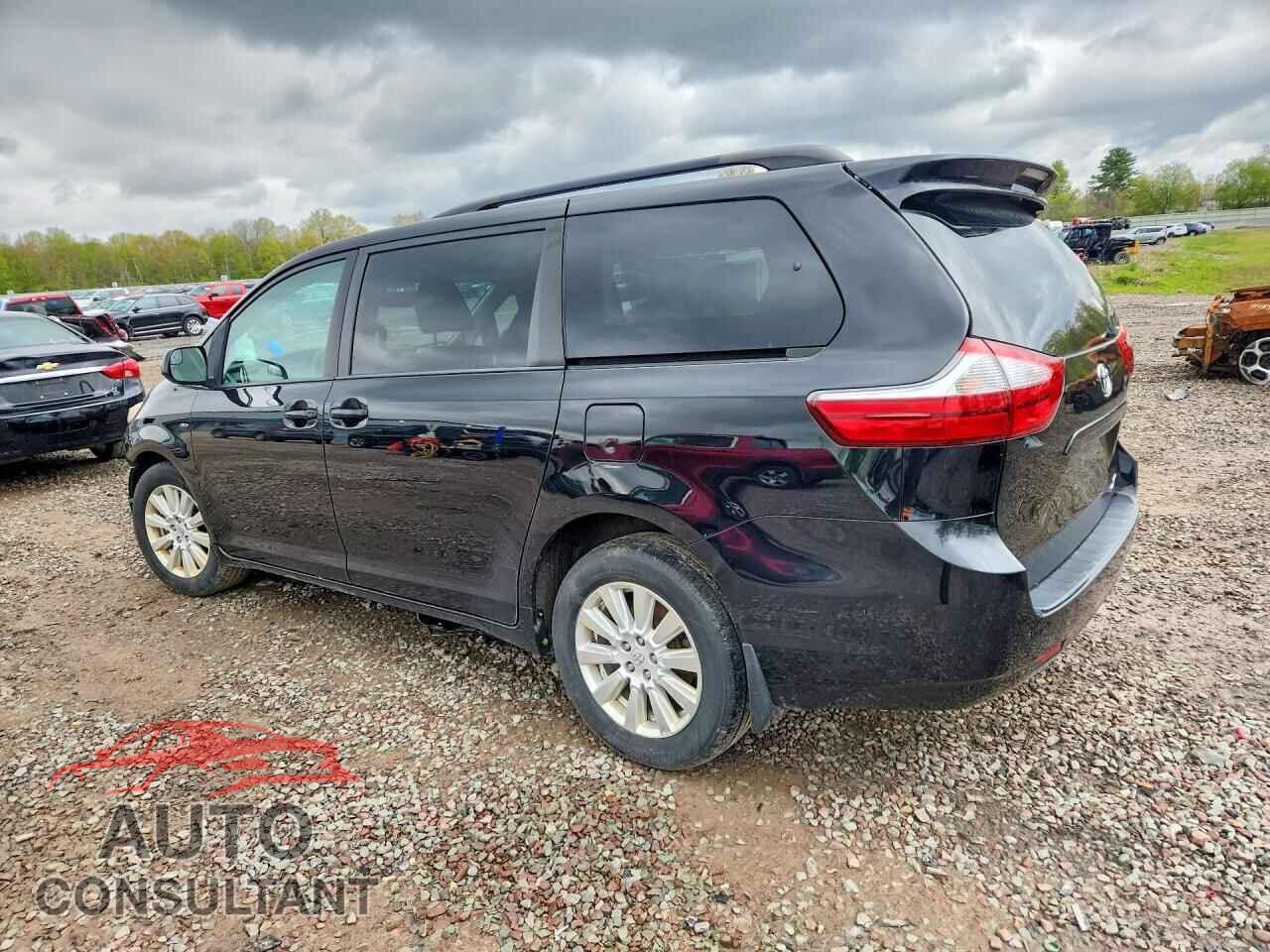 TOYOTA SIENNA 2017 - 5TDJZ3DC7HS161888