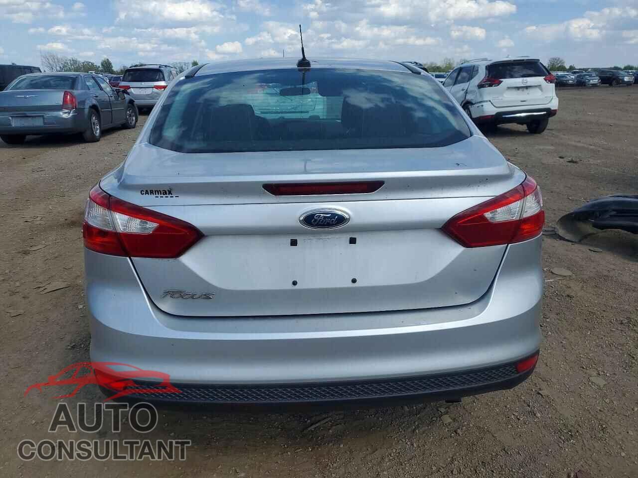FORD FOCUS 2012 - 1FAHP3E29CL100259