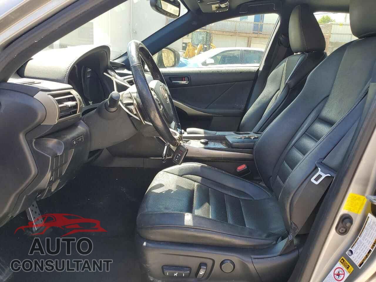 LEXUS IS 2016 - JTHCE1D26G5010818