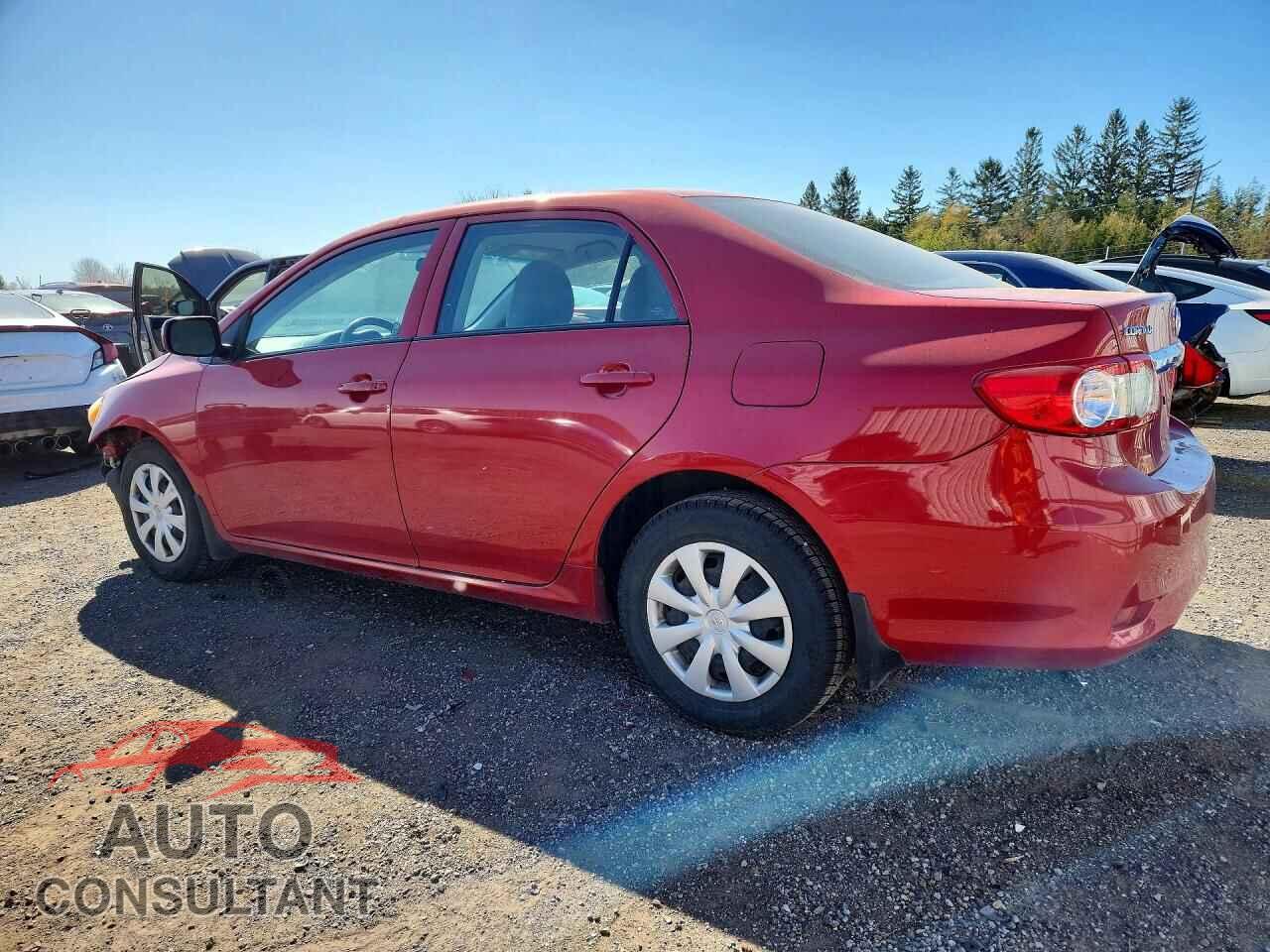 TOYOTA COROLLA 2013 - 2T1BU4EE9DC042560