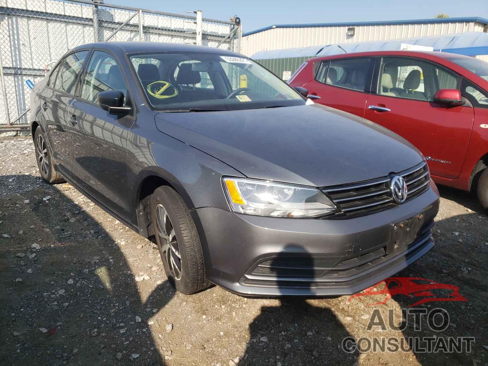 VOLKSWAGEN JETTA 2016 - 3VWD67AJ4GM391108
