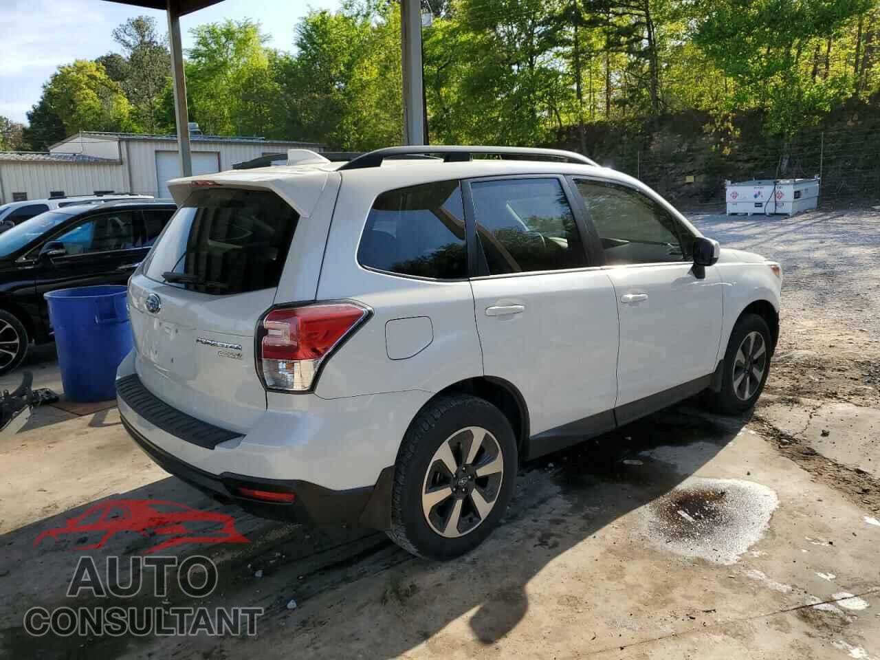 SUBARU FORESTER 2017 - JF2SJADC3HH437103