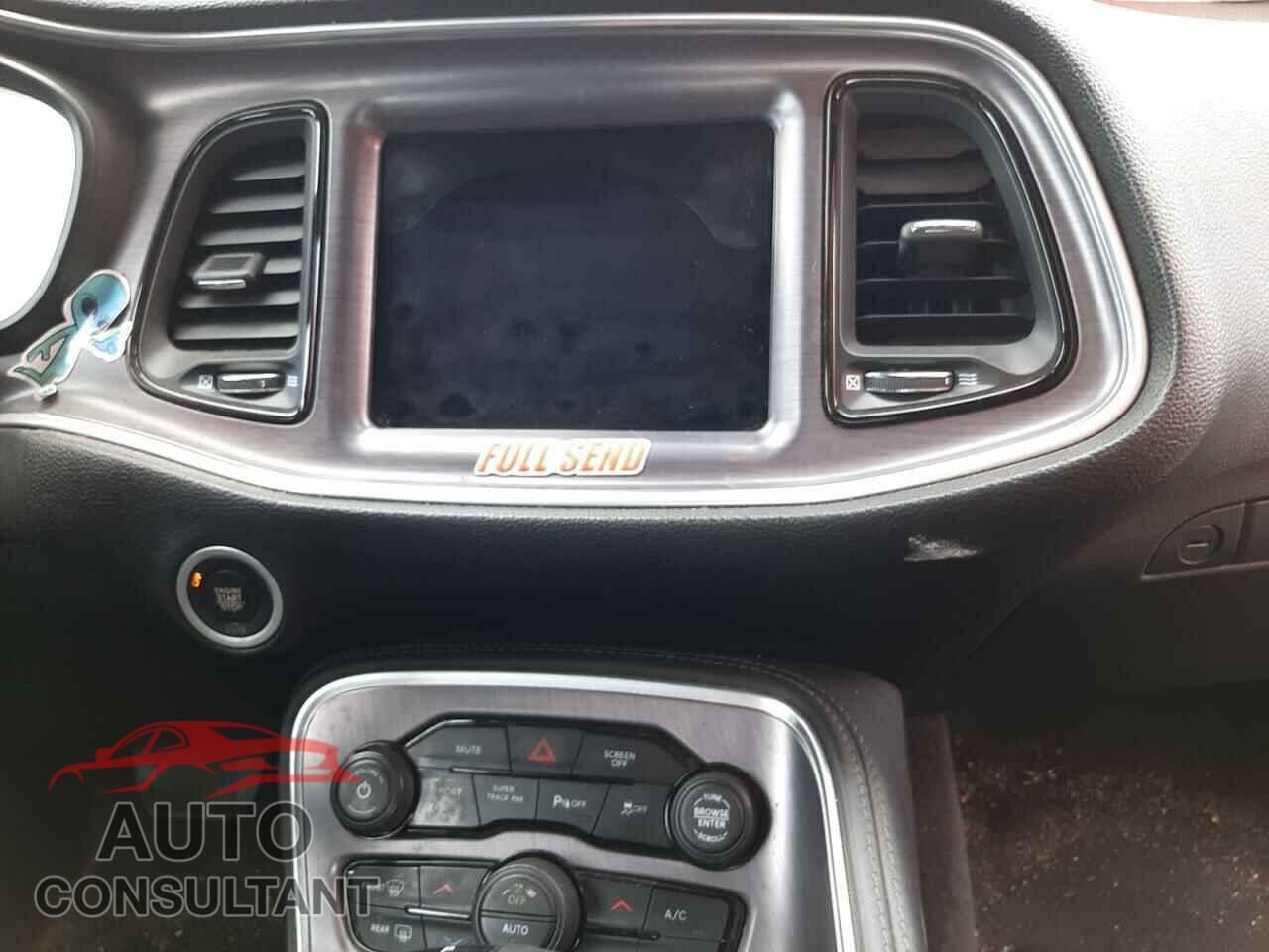 DODGE CHALLENGER 2017 - 2C3CDZAGXHH640889