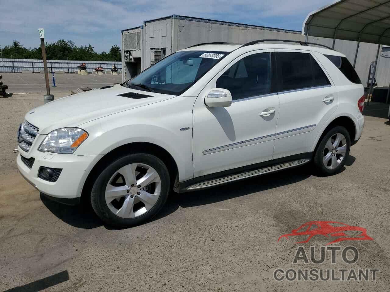 MERCEDES-BENZ M-CLASS 2010 - 4JGBB2FB3AA577216
