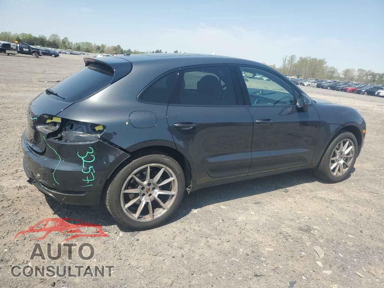 PORSCHE MACAN 2018 - WP1AA2A55JLB23363