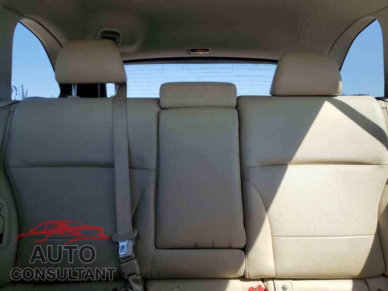 SUBARU OUTBACK 2016 - 4S4BSANC1G3240500
