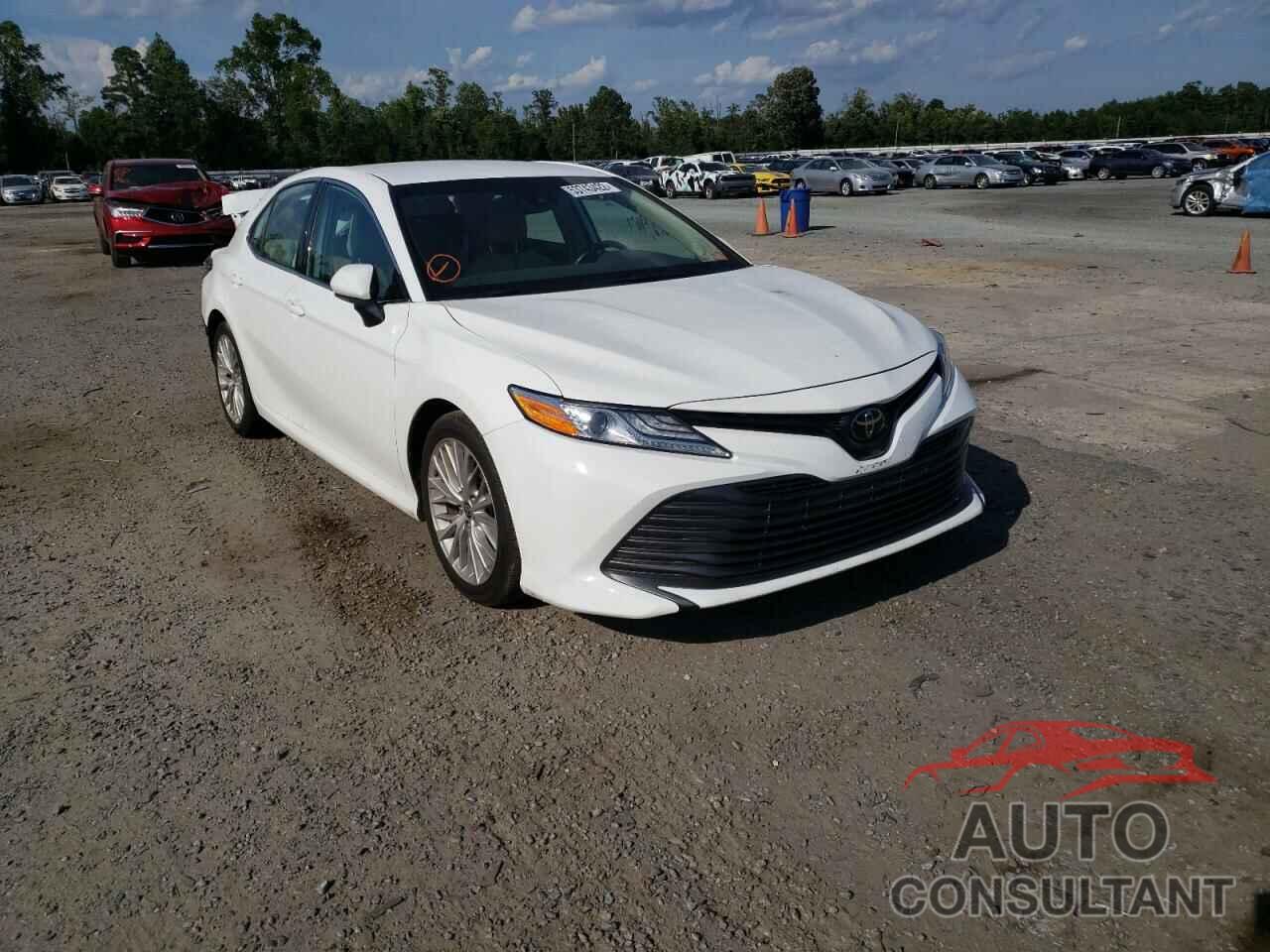 TOYOTA CAMRY 2020 - 4T1F11AK1LU365454