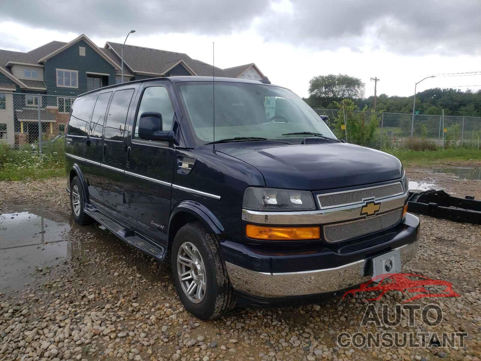 CHEVROLET EXPRESS 2018 - 1GCWGAFG1J1332671