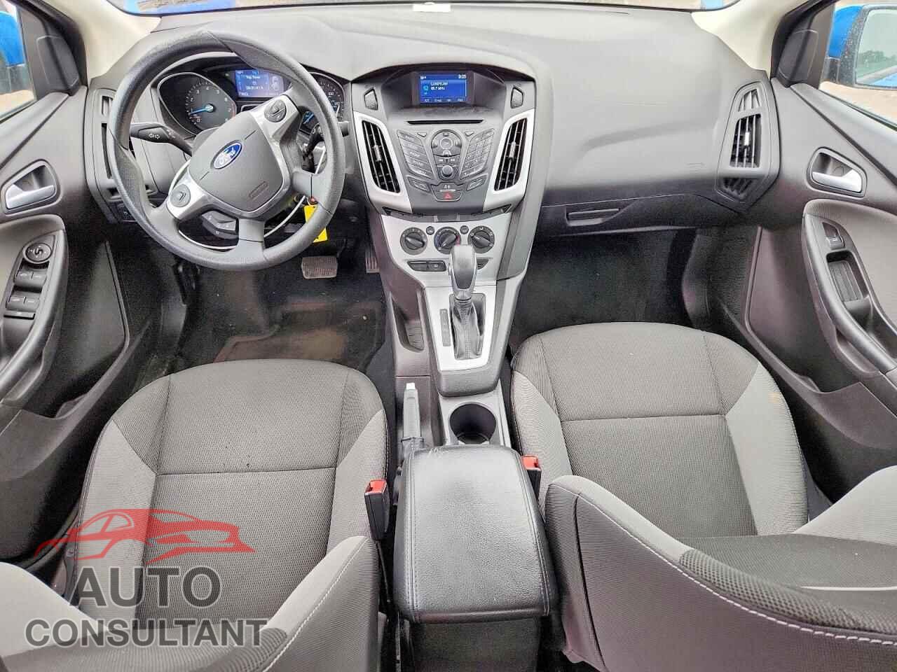 FORD FOCUS 2014 - 1FADP3F27EL457178