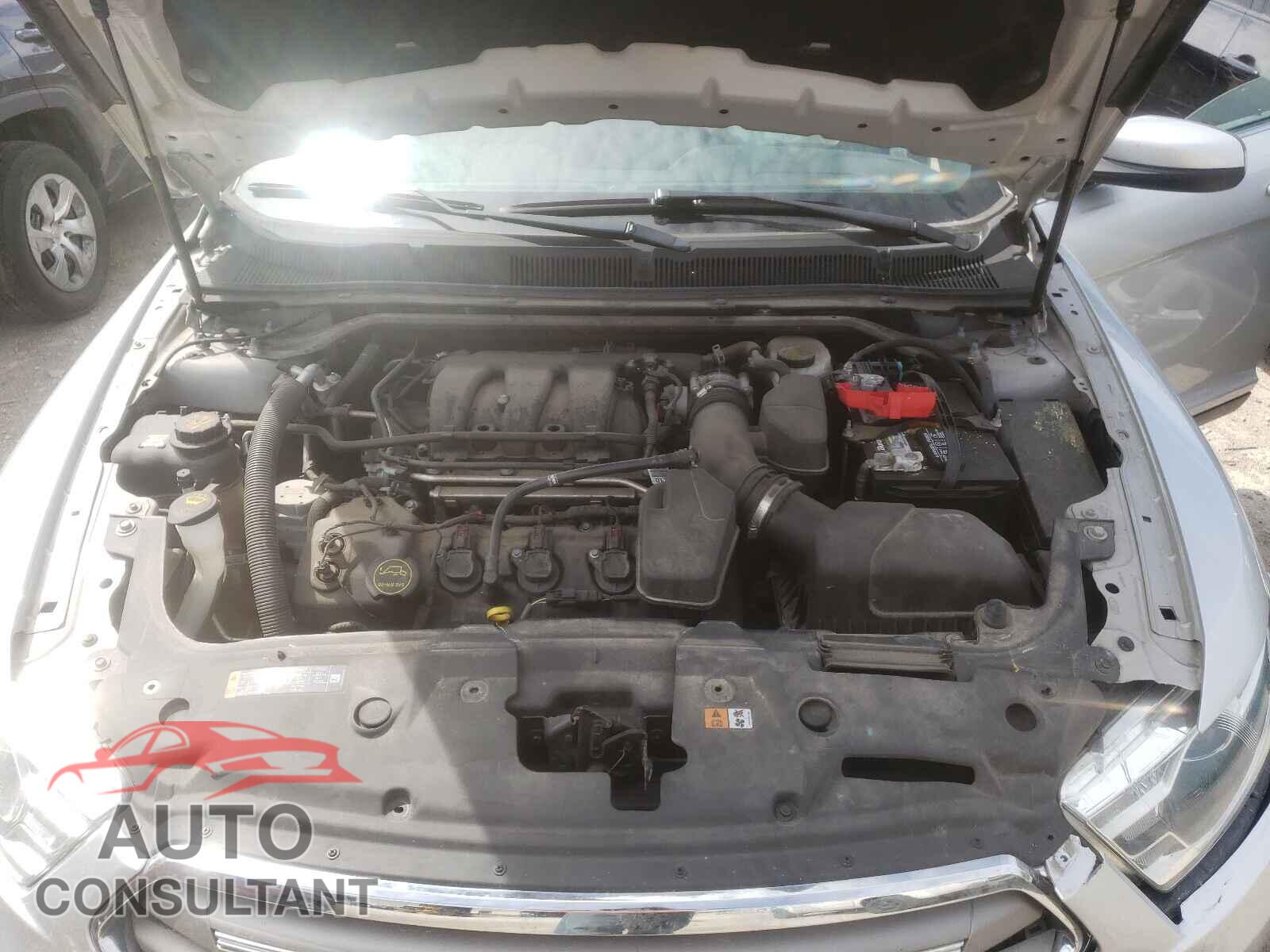 FORD TAURUS 2016 - 1FAHP2E86GG137220