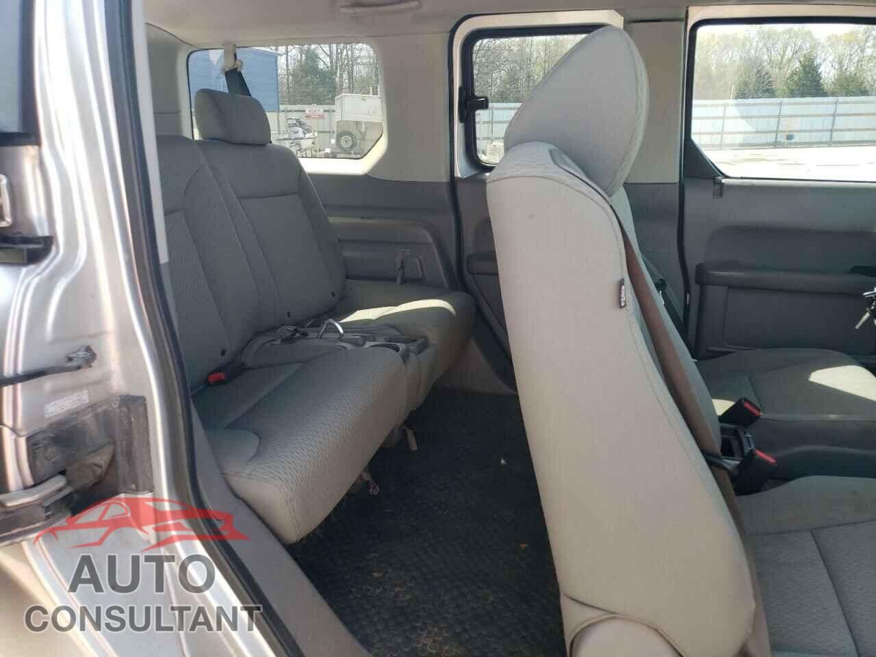 HONDA ELEMENT 2011 - 5J6YH2H77BL005068
