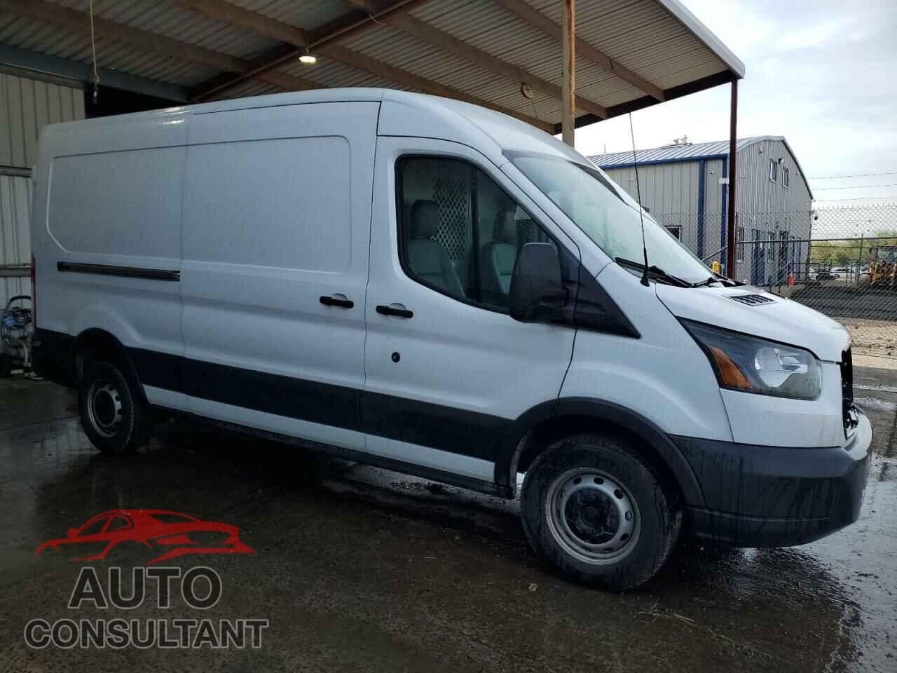 FORD TRANSIT 2017 - 1FTYR2CMXHKA00770