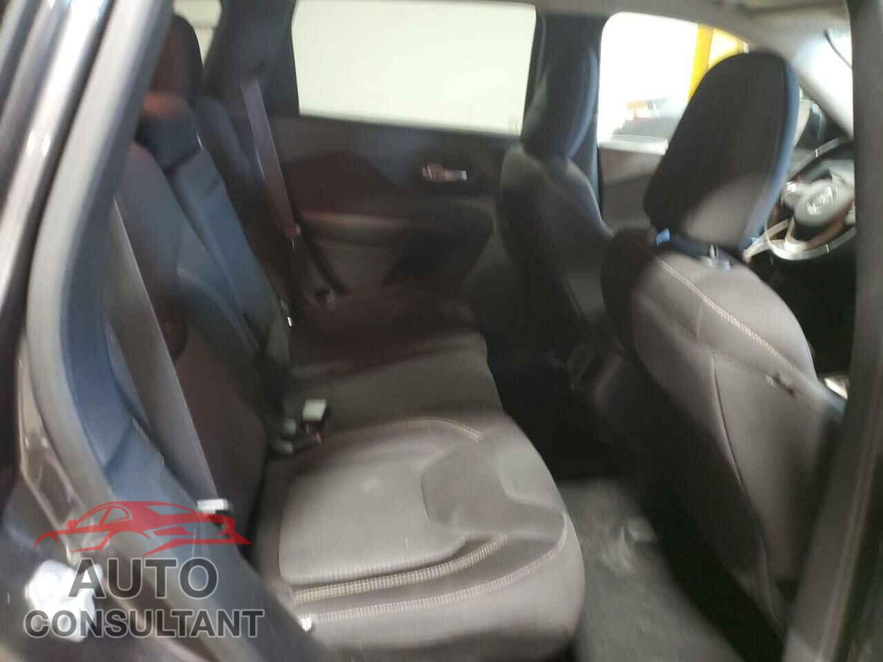 JEEP GRAND CHER 2015 - 1C4PJMCB1FW773548