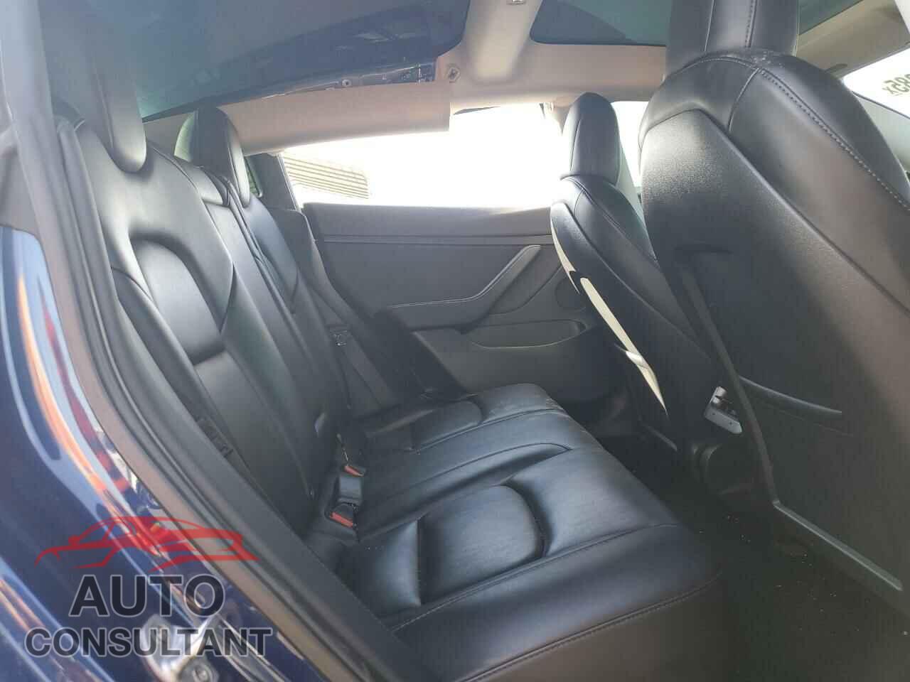 TESLA MODEL 3 2022 - 5YJ3E1EA3NF285775