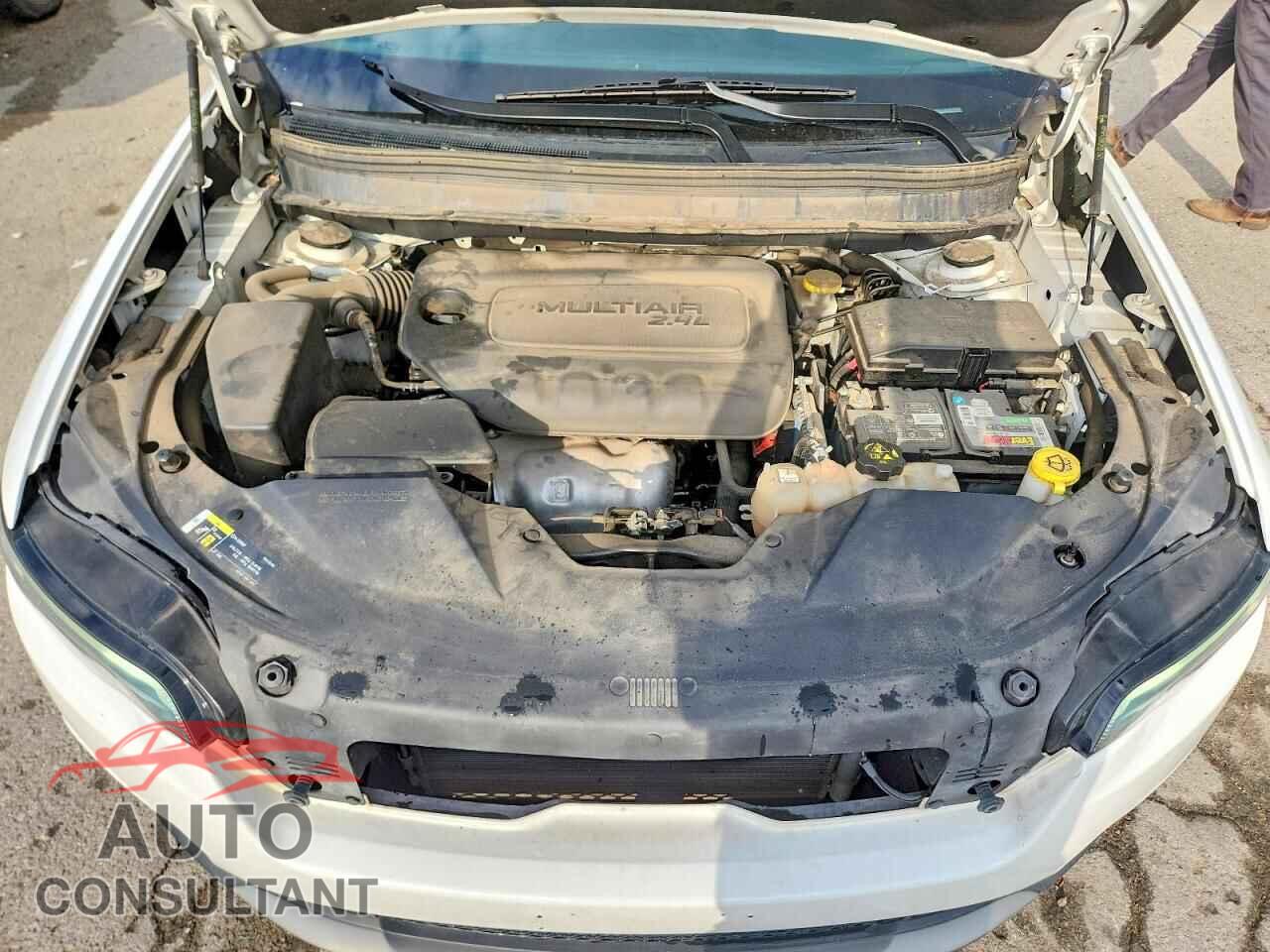 JEEP CHEROKEE 2019 - 1C4PJLDB5KD362412