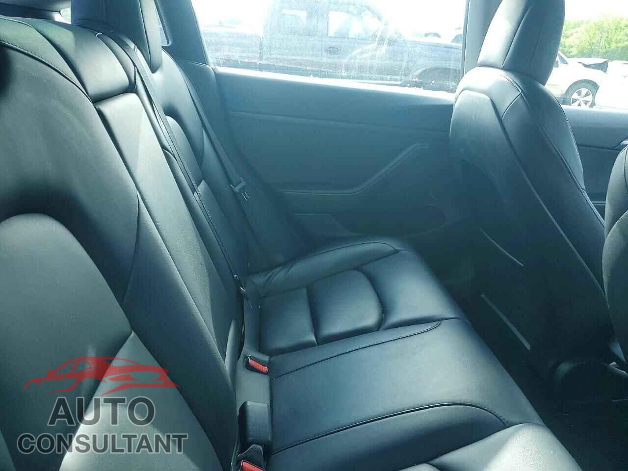 TESLA MODEL 3 2021 - 5YJ3E1EB4MF079632