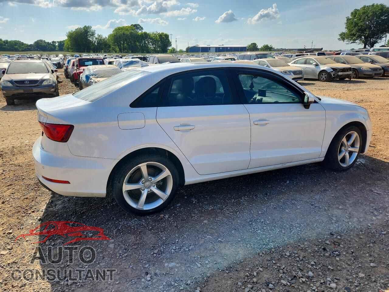 AUDI A3 2016 - WAUA7GFF9G1005719