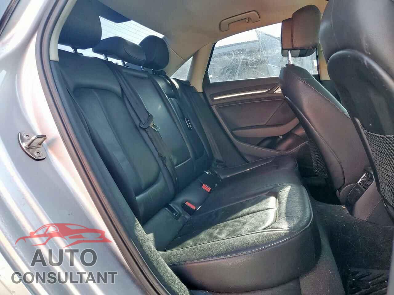 AUDI A3 2015 - WAUEFGFF9F1143098