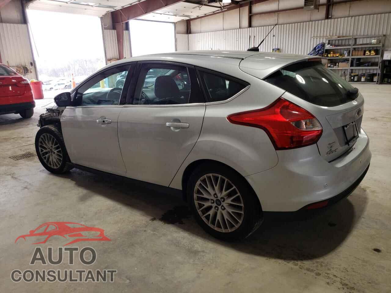 FORD FOCUS 2014 - 1FADP3N23EL379211
