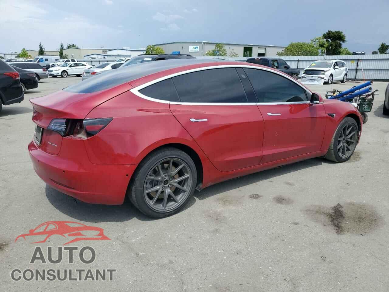 TESLA MODEL 3 2019 - 5YJ3E1EB2KF496731