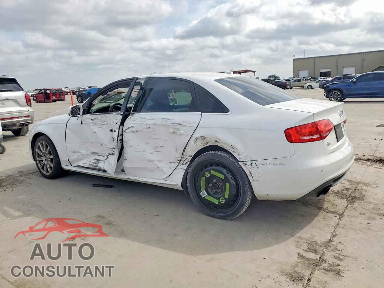AUDI A4 2012 - WAUFFAFLXCN010670