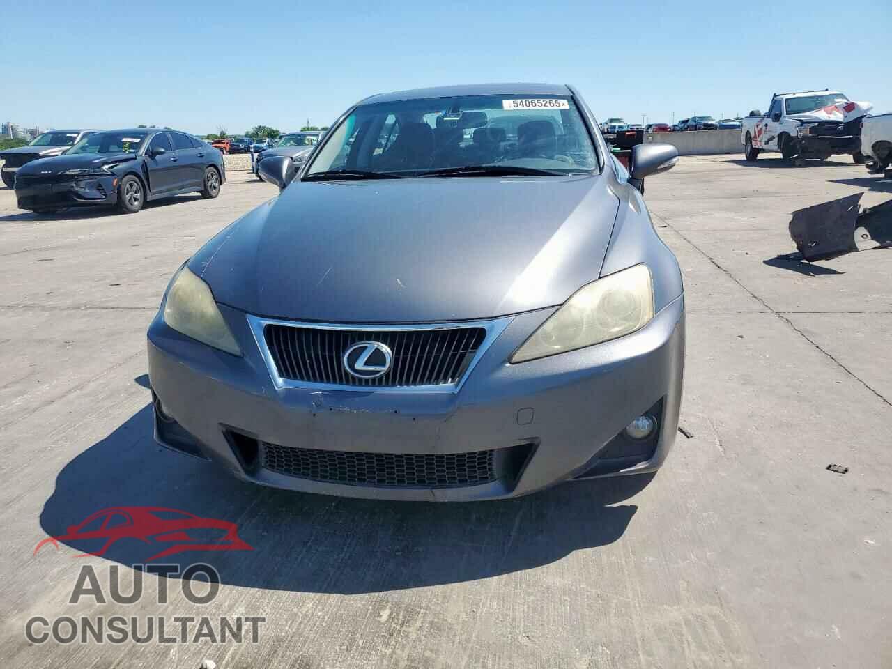 LEXUS IS 2012 - JTHCF5C29C2035648