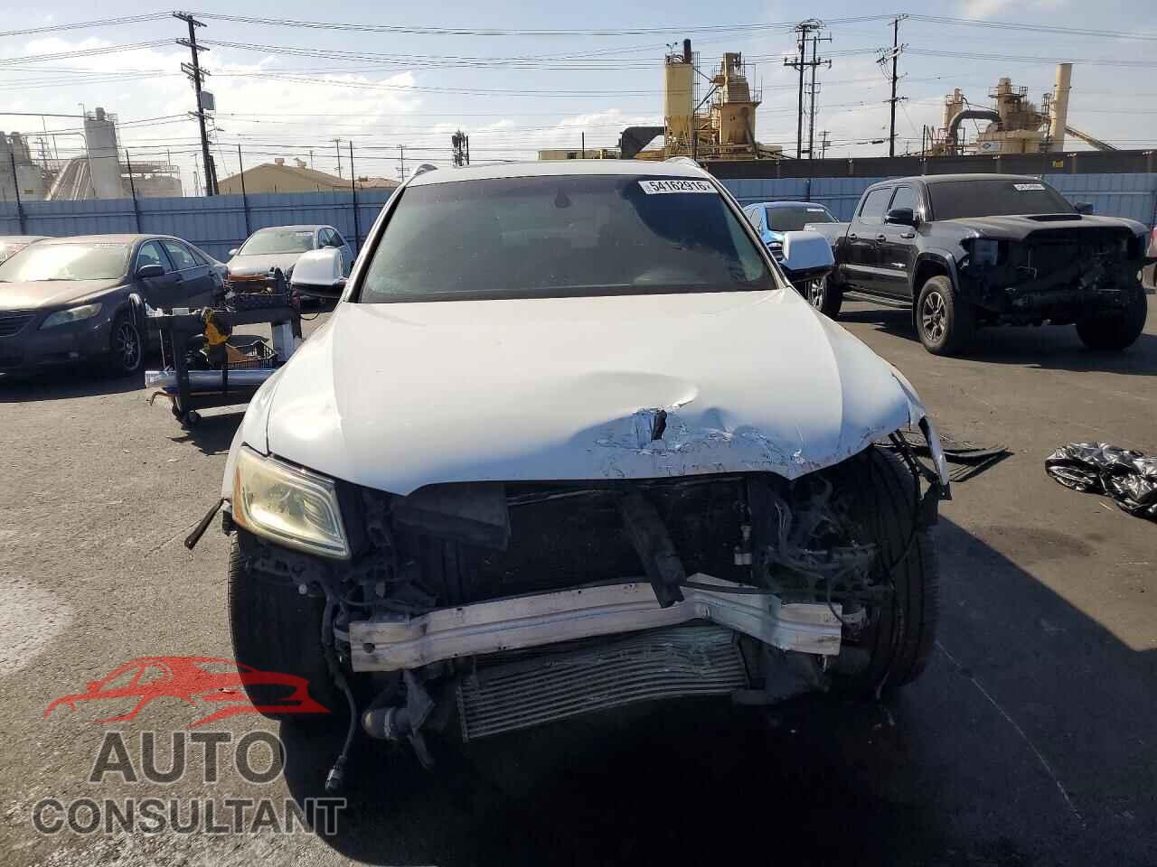 AUDI Q5 2017 - WA1M2AFP5HA048714