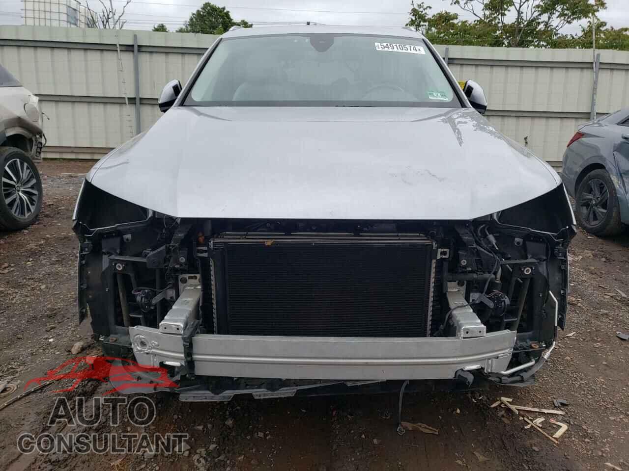 AUDI Q7 2019 - WA1AABF71KD000533